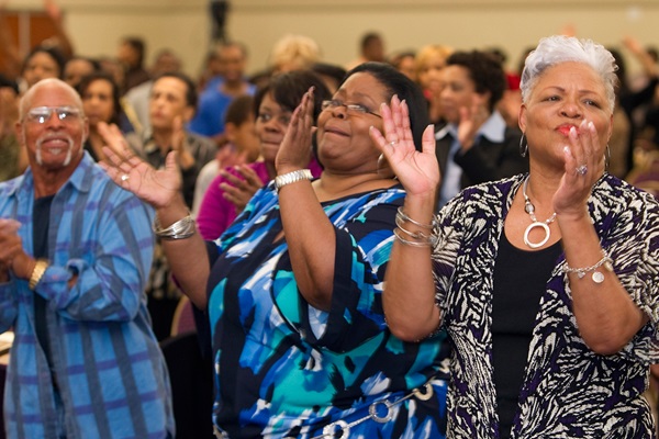 watch-night-black-worshipers-ethnic-groups-offer-ideas-vital-church-2