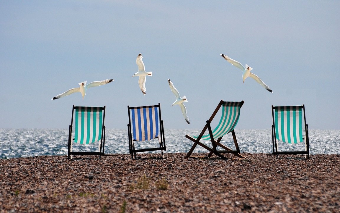 Vacations, warm weather and other summertime activities can distract even the most ardent churchgoers. Image by Steve Bidmead, Pixabay.com. CC0 Public Domain.