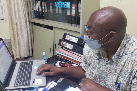 Joseph Tunda Museu, the budget coordinator of the Central Congo Eliscopal Area, has been able to stay efficient thanks to internet connectivity and Zoom provided by the Global Communications Technologies team. (Photo courtesy of United Methodist Communications)