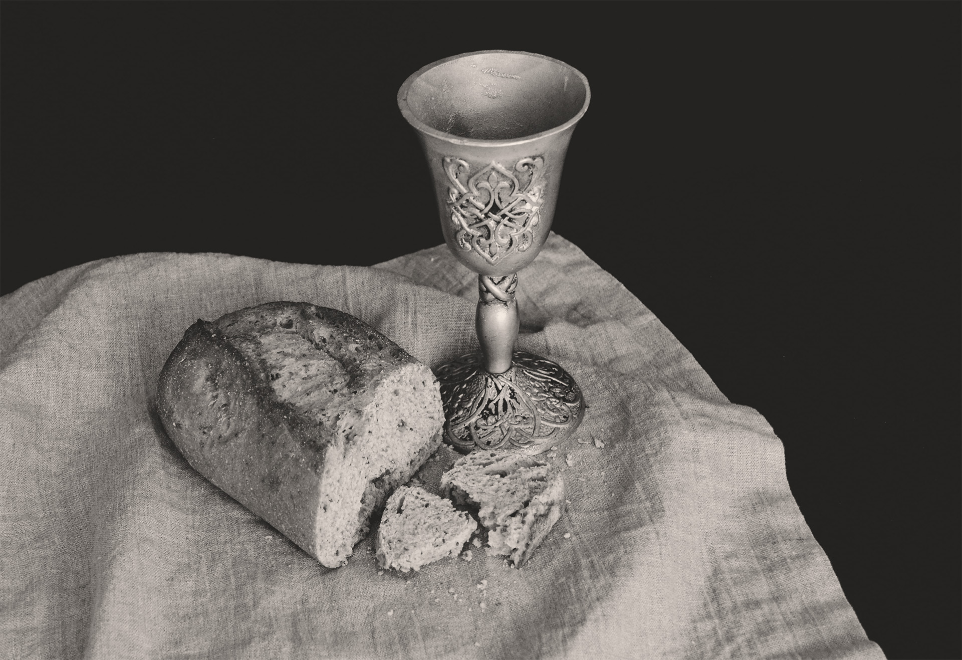 The #BeUMC campaign reminds us of who we are at our best. As people of God called The United Methodist Church, we’re faithful followers of Jesus seeking to make the world a better place. We are deeply rooted, finding commonality in our rich history, sacraments and values. (Background communion image).