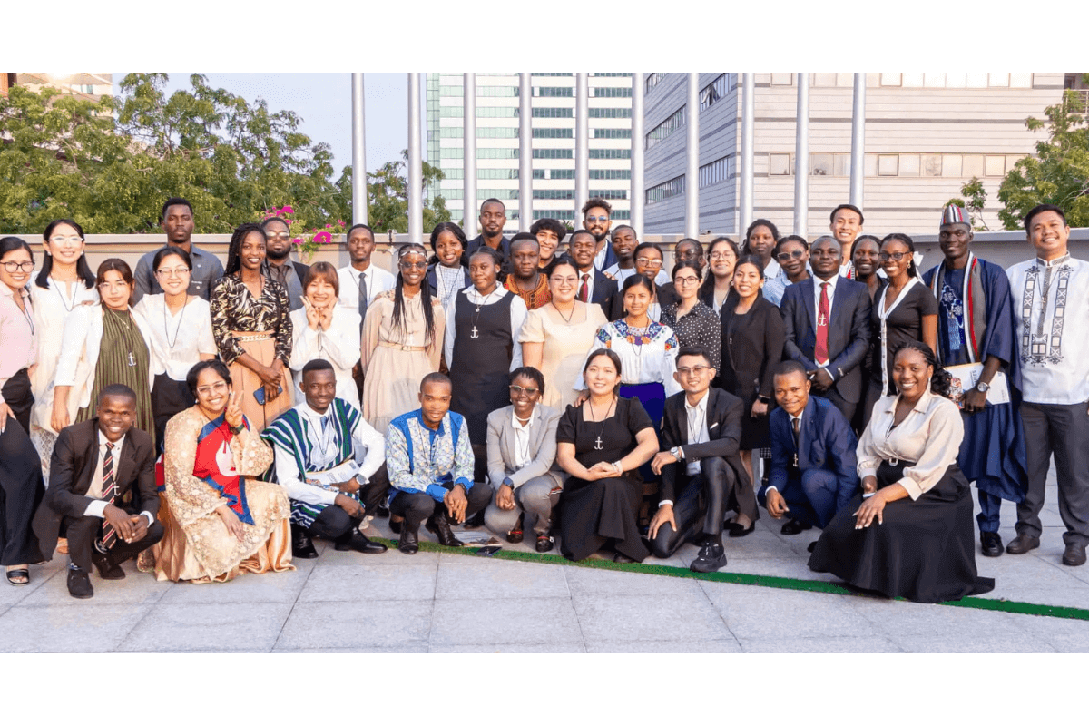 The newly commissioned 2025-2027 cohort of 42 Global Mission Fellows. Photo courtesy of the Methodist Church of Ghana Media Team.