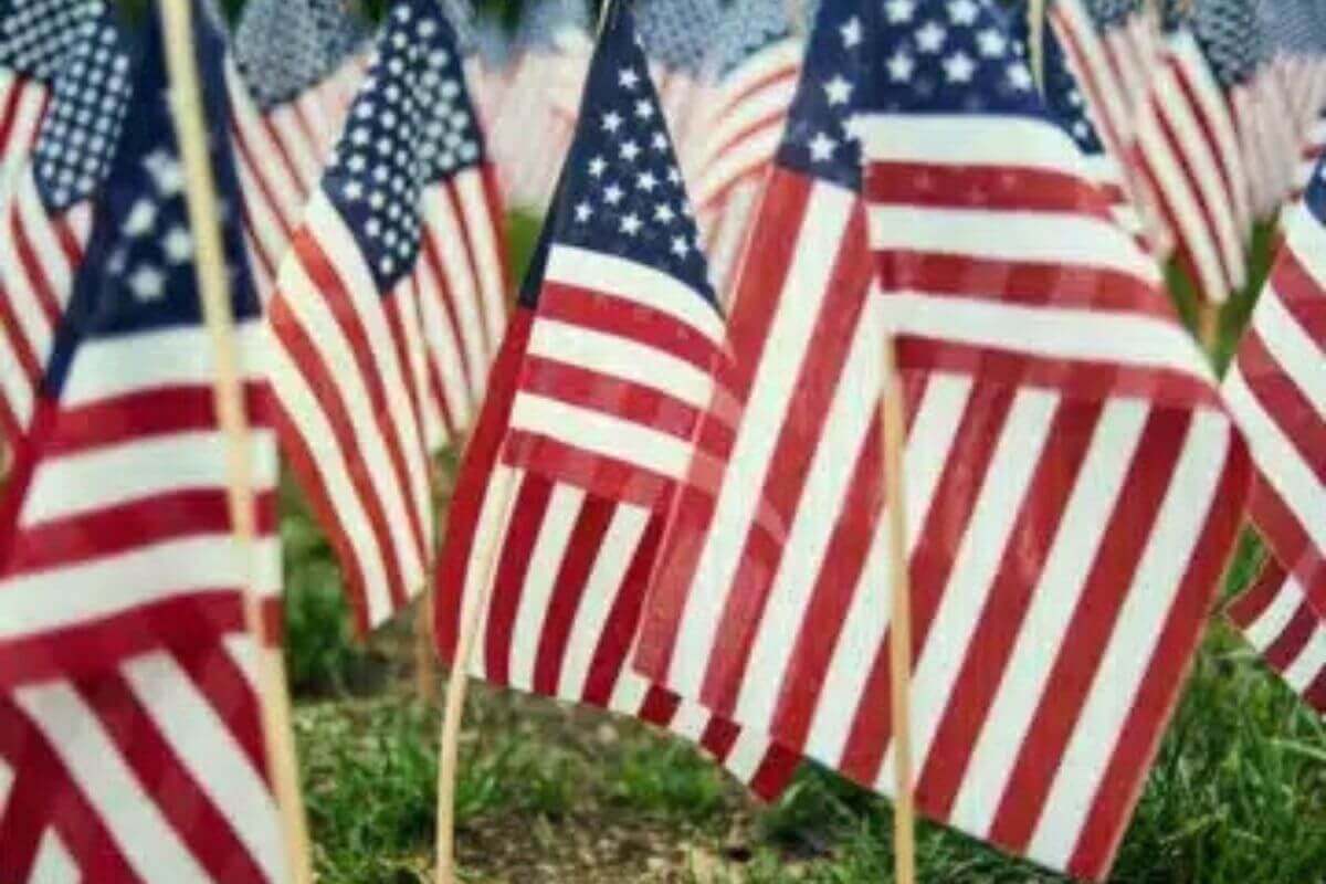 United Methodist-endorsed military chaplains across the armed forces walk beside the living, those who carry visible and invisible wounds of war. Photo courtesy of GBHEM.