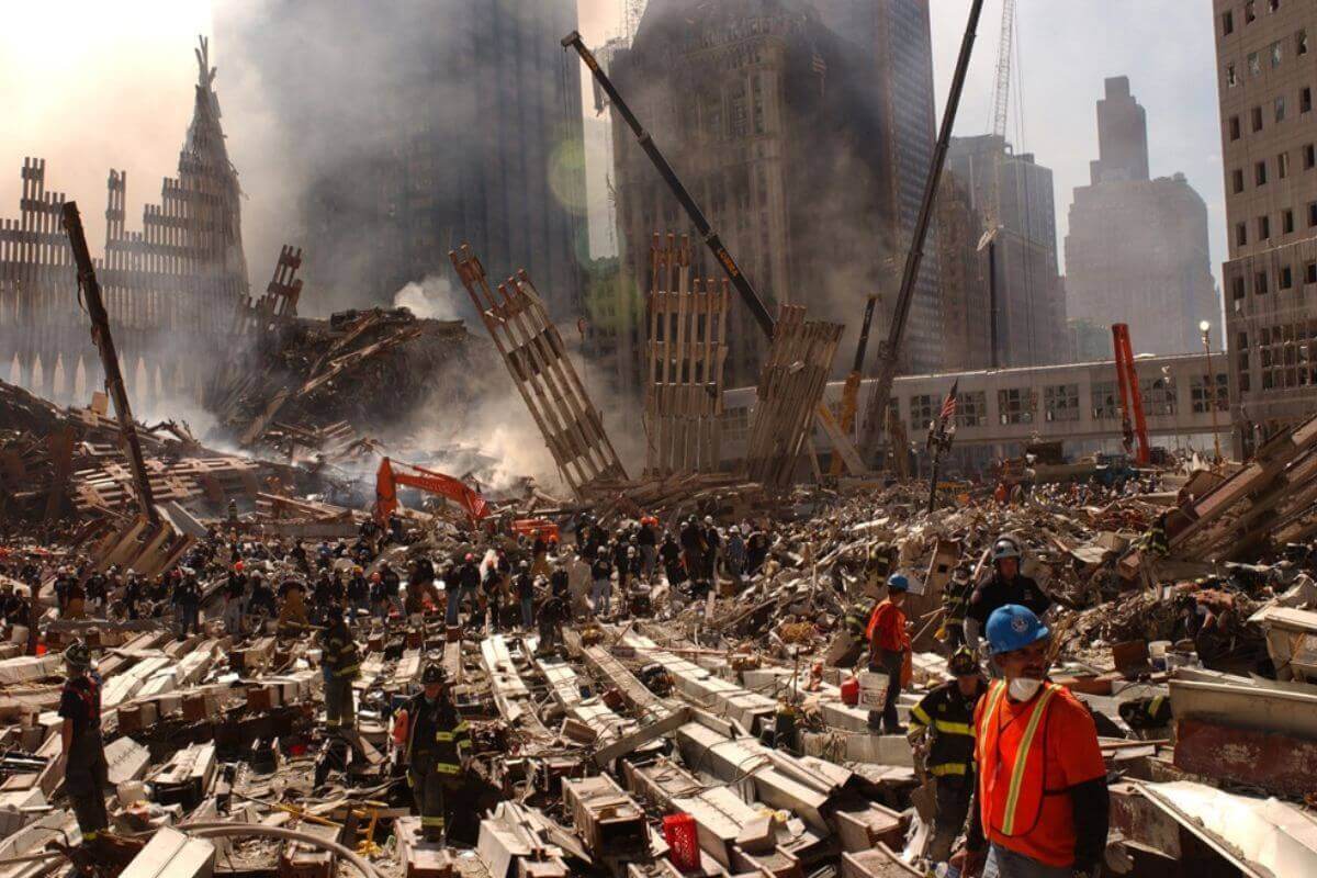 Clean-up of the World Trade Center collapse, Sept. 13, 2001. Photo: FEMA